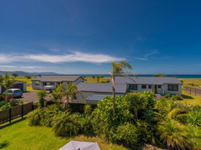 Matarangi Majesty - Matarangi Holiday Home